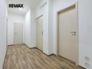 Pronájem bytu 3+kk, Plzeň, Koterovská, 81 m2