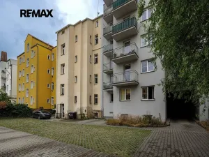 Pronájem bytu 3+kk, Plzeň, Koterovská, 81 m2