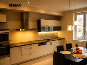 Pronájem bytu 2+1, Plzeň, Habrmannovo náměstí, 83 m2