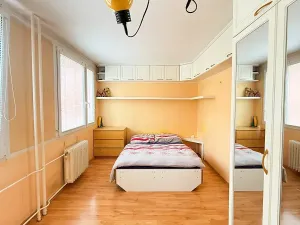 Prodej bytu 3+kk, Praha - Prosek, Veltruská, 57 m2