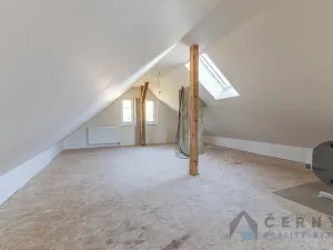 Prodej rodinného domu, Jablonec nad Nisou, Brigádnická, 203 m2