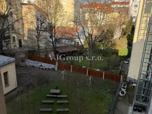 Prodej bytu 2+1, Praha - Libeň, V mezihoří, 69 m2