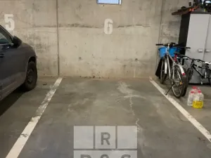 Prodej garáže, Praha, Formanská, 19 m2