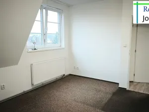 Pronájem bytu 1+1, Liberec, Česká, 55 m2