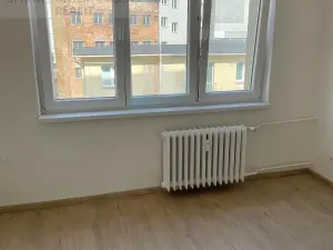Pronájem bytu 1+1, Ostrava, Zeyerova, 28 m2