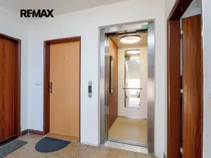 Prodej bytu 3+kk, Praha - Košíře, Slávy Horníka, 66 m2