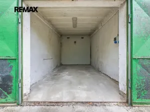 Prodej garáže, Praha - Braník, 14 m2