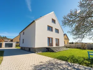 Prodej rodinného domu, Slapy, 309 m2