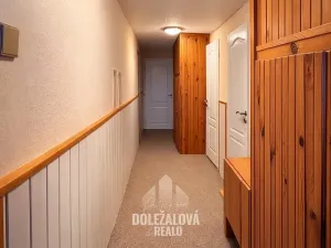Pronájem bytu 2+1, Číhalín, 70 m2