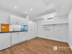 Prodej kanceláře, Pardubice, Josefa Ressla, 22 m2