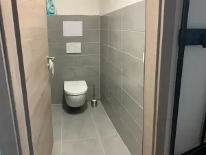 Prodej bytu 2+kk, Praha - Hostivař, Hornoměcholupská, 57 m2