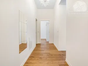 Prodej bytu 3+kk, Praha - Smíchov, Grafická, 69 m2