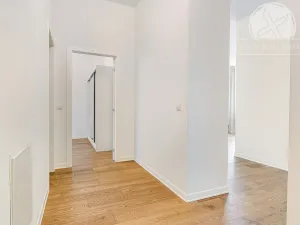 Prodej bytu 3+kk, Praha - Smíchov, Grafická, 69 m2