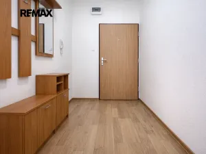 Pronájem bytu 1+1, Adamov, Petra Jilemnického, 40 m2