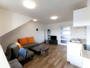 Prodej činžovního domu, Uherské Hradiště, Svatojiřské nábřeží, 293 m2