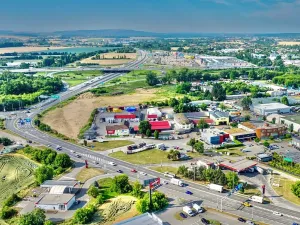 Prodej obchodního prostoru, Brno, Hněvkovského, 3000 m2