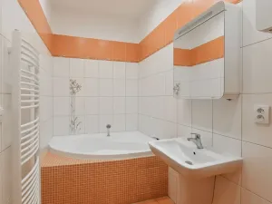 Pronájem bytu 4+kk, Praha - Karlín, Křižíkova, 107 m2