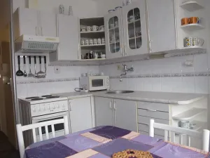 Pronájem bytu 2+1, Benešov, Pražského povstání, 42 m2