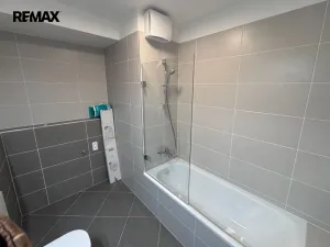 Pronájem bytu 2+kk, Praha - Dolní Měcholupy, Honzíkova, 44 m2