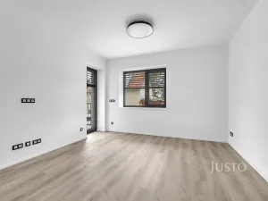 Pronájem bytu 2+kk, Praha - Šeberov, Na proutcích, 45 m2