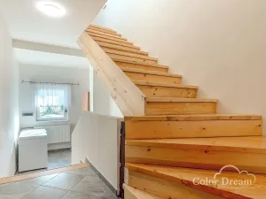 Prodej rodinného domu, Zašová, 251 m2