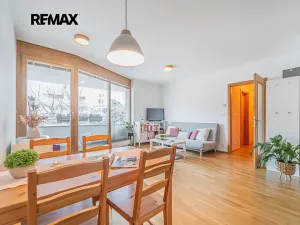 Pronájem bytu 2+kk, Praha - Libeň, Davídkova, 51 m2