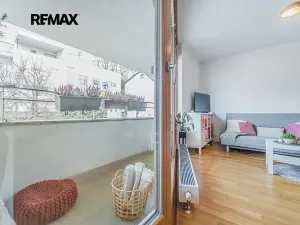 Pronájem bytu 2+kk, Praha - Libeň, Davídkova, 51 m2