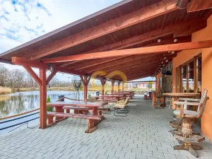 Prodej ubytování, Hrdějovice, 544 m2