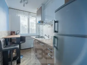 Pronájem bytu 2+1, Liberec, Školní, 47 m2