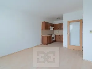 Pronájem bytu 2+kk, Praha - Hostivař, Bratislavská, 43 m2