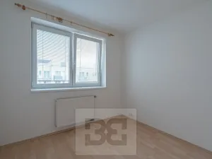 Pronájem bytu 2+kk, Praha - Hostivař, Bratislavská, 43 m2