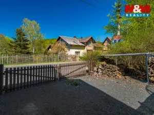 Prodej rodinného domu, Smržovka, Hlavní, 158 m2