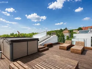 Pronájem bytu 3+kk, Praha - Smíchov, U Dívčích hradů, 123 m2