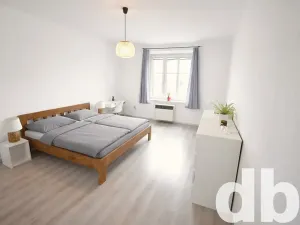 Prodej bytu 2+kk, Plzeň, Politických vězňů, 56 m2