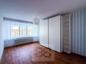 Pronájem bytu 3+1, Praha - Michle, Jivenská, 77 m2