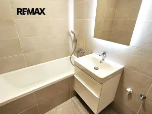 Pronájem bytu 2+kk, Praha - Břevnov, Junácká, 50 m2