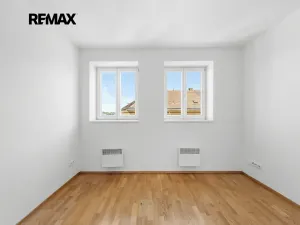 Prodej bytu 2+1, Praha - Žižkov, Táboritská, 64 m2