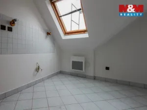 Pronájem kanceláře, Jeseník, nám. Svobody, 40 m2