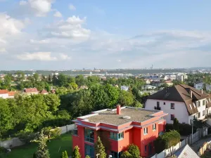 Pronájem bytu 2+kk, Praha - Libeň, Davídkova, 42 m2