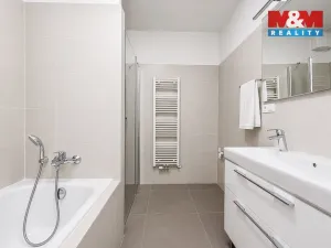 Prodej bytu 2+kk, Olomouc, Eduarda Hamburgera, 60 m2