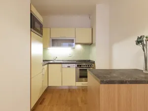 Pronájem kanceláře, Praha - Smíchov, Karla Engliše, 63 m2