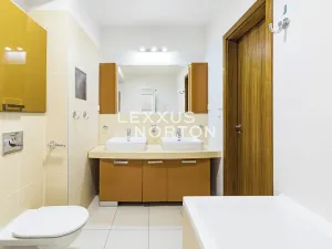 Pronájem bytu 4+kk, Praha - Žižkov, Jeseniova, 116 m2