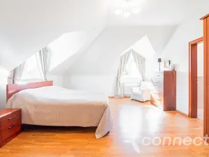 Prodej rodinného domu, Jesenice - Osnice, Karafiátová, 230 m2