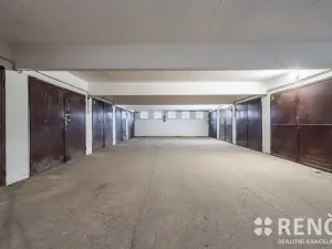Prodej garáže, Brno, Žarošická, 18 m2