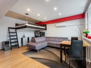 Prodej bytu 2+1, Benešov, Dukelská, 62 m2