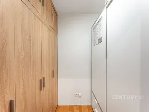 Prodej bytu 2+1, Benešov, Dukelská, 62 m2