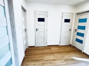 Pronájem bytu 3+1, Praha - Kobylisy, Chotovická, 84 m2