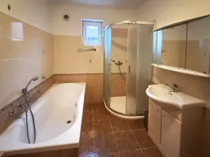 Prodej rodinného domu, Srbice, 170 m2