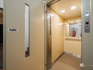 Prodej bytu 1+1, Odolena Voda, Komenského, 35 m2