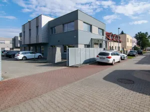 Pronájem kanceláře, Praha - Horní Počernice, Plkovská, 112 m2